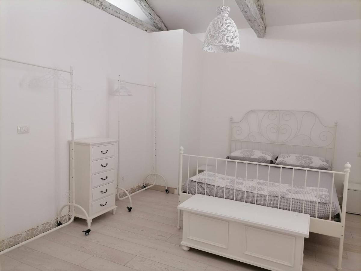 Appartamento Shabby Chic Barletta Bagian luar foto